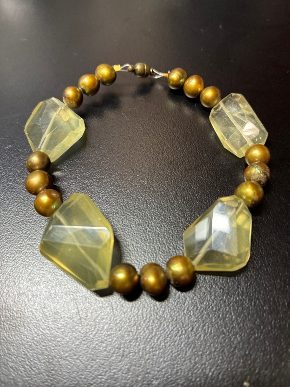 Israeli Cut natural lemon quartz gemstone and pearl magnetic clasp Bracelet